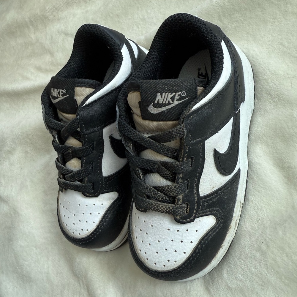 Nike Kids Black and White Sneakers